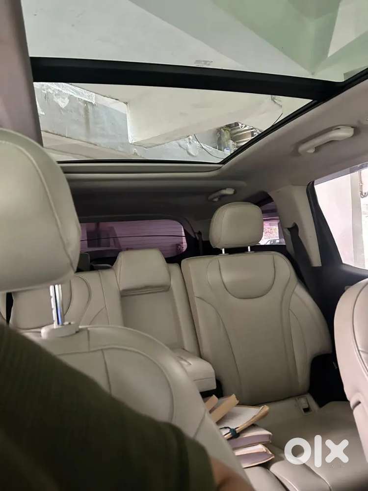 Mahindra Xuv700 Petrol 2022 Model Nice Condition