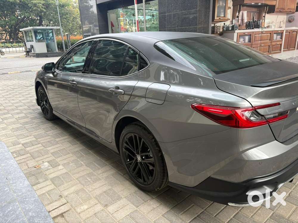 Toyota Camry 2.5l Automatic, 2025, Petrol