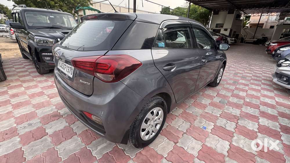 Hyundai I20 Sportz 1.2, 2018, Cng & Hybrids