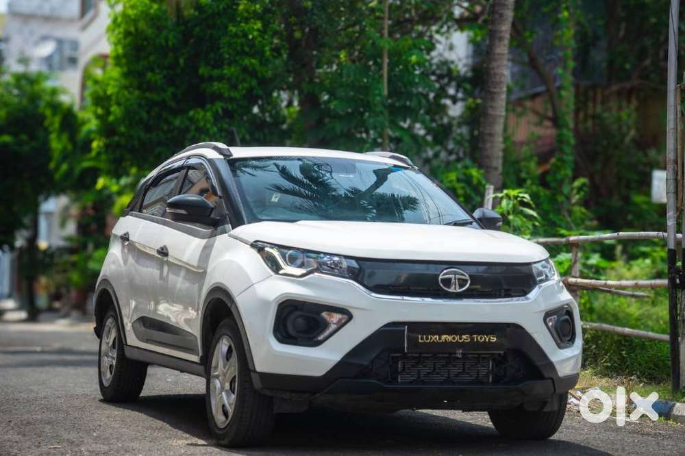 Tata Nexon 1.2 Revotron Xm Plus (s), 2021, Petrol