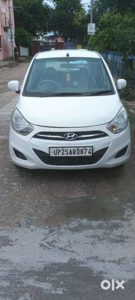 Hyundai Grand I10 Asta At Cng 2012