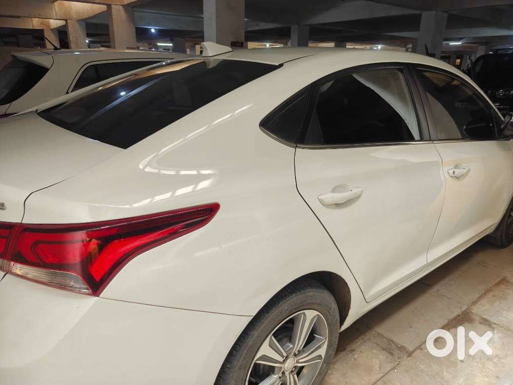 Hyundai Fluidic Verna 2018