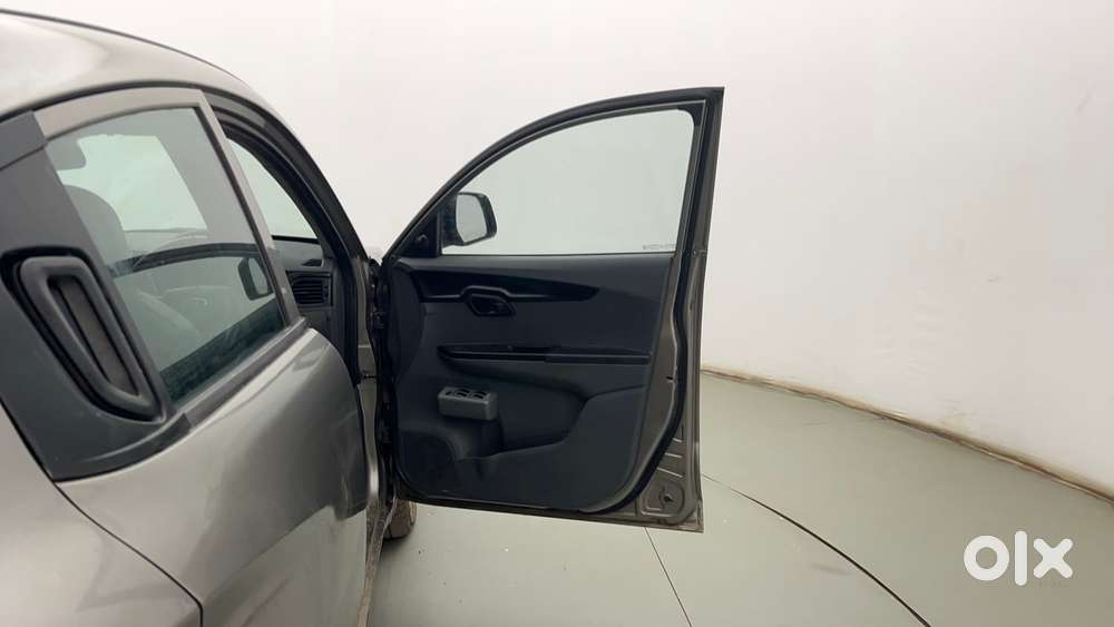Mahindra Kuv100 Nxt 1.2 K2 Plus Diesel 6 Str, 2018, Petrol