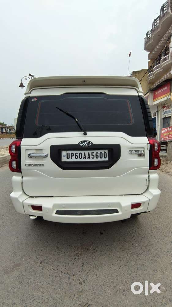 Mahindra Scorpio S8, 2016, Diesel