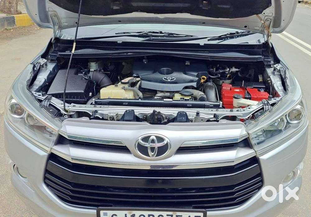 Toyota Innova Crysta 2.8 Zx At 7 Seater, 2017, Diesel
