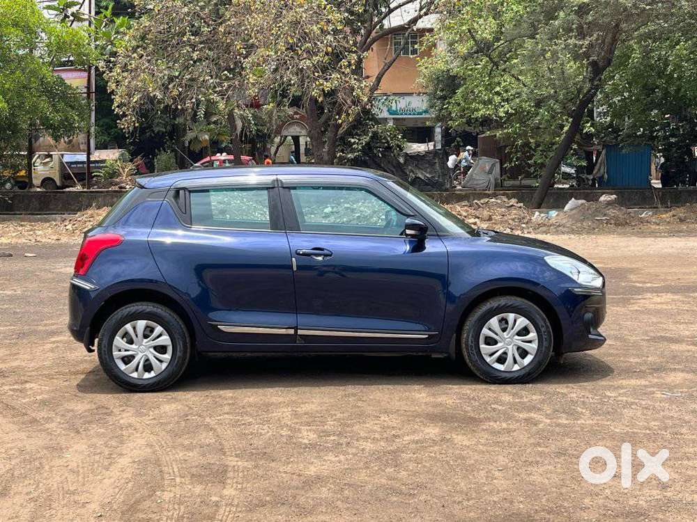 Maruti Suzuki Swift Vxi + Manual, 2022, Petrol