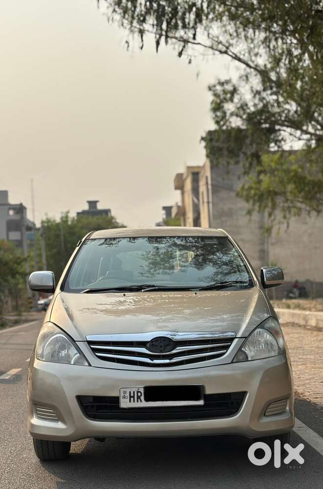 Toyota Innova 2.5 V 7 Str, 2012, Diesel