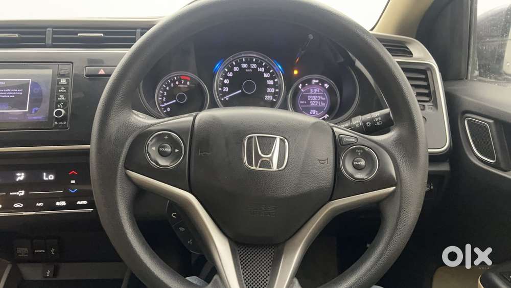 Honda City I-vtec V, 2018, Petrol