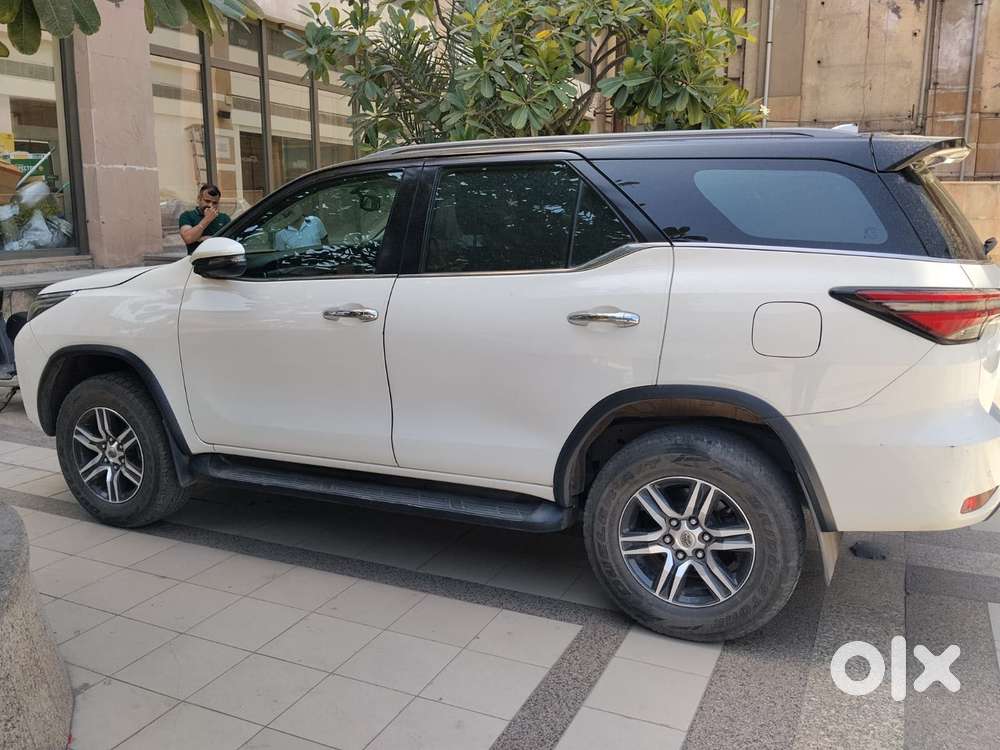 Toyota Fortuner 4x2 At 2.8 Diesel, 2022, Diesel