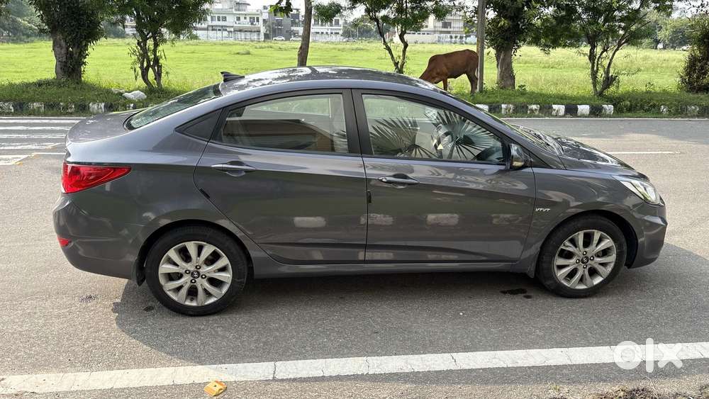 Hyundai Fluidic Verna 1.6 Vtvt Sx, 2014, Petrol