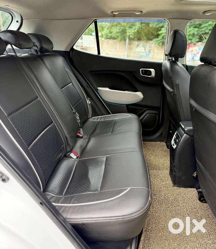Hyundai Venue Sx Mt, 2024, Diesel