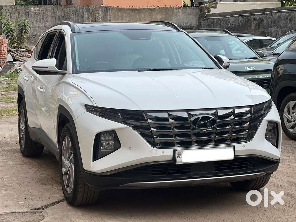 Hyundai Tucson Signature 2.0 At Petrol Dual Tone, 2023, Petrol