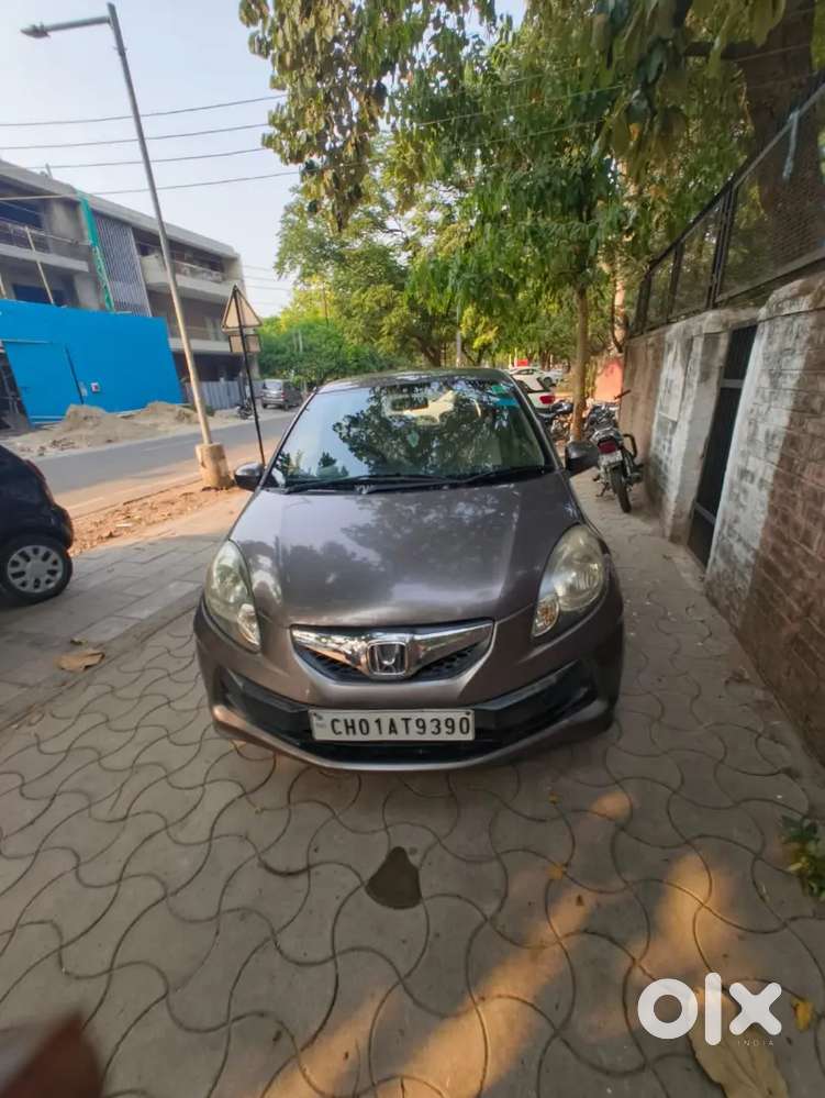 Honda Brio 2013