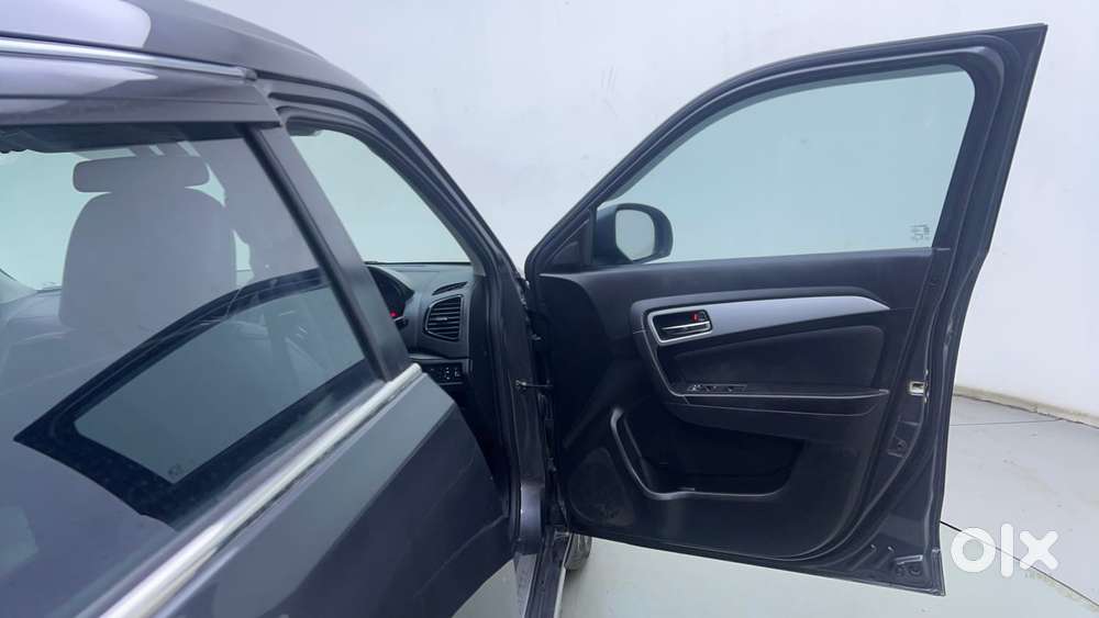 Maruti Suzuki Vitara Brezza 1.5 Zxi Plus At, 2020, Petrol