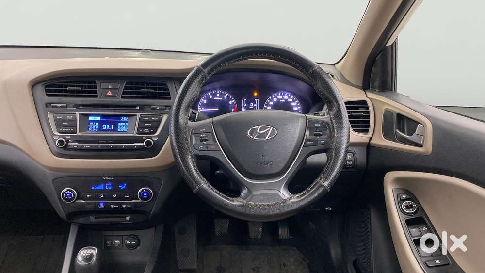 Hyundai Elite I20 Sportz (o) 1.2, 2015, Petrol
