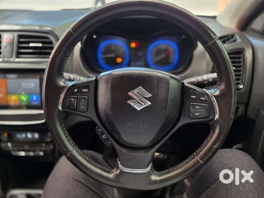 Maruti Suzuki Brezza 1.5 Zxi Plus Smart Hybrid Dual Tone, 2021, Petr..