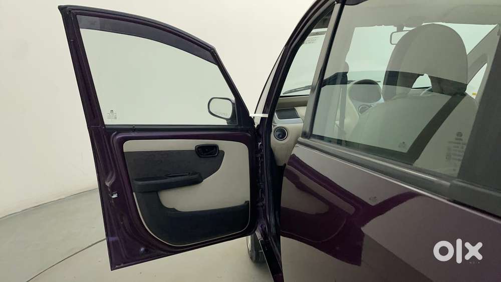 Tata Nano Xta, 2016, Petrol