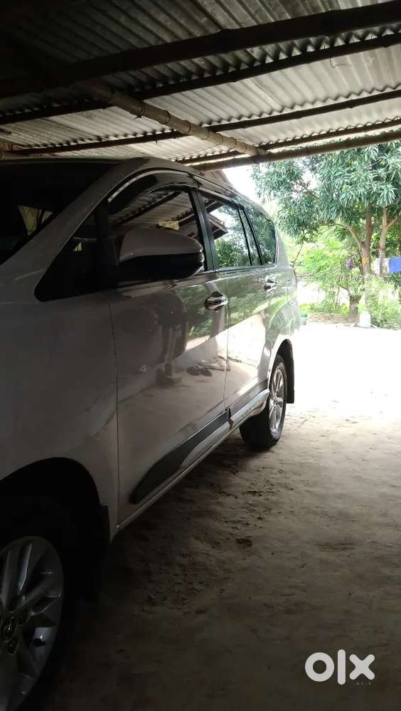 Toyota Innova Crysta 2019 Diesel Manual