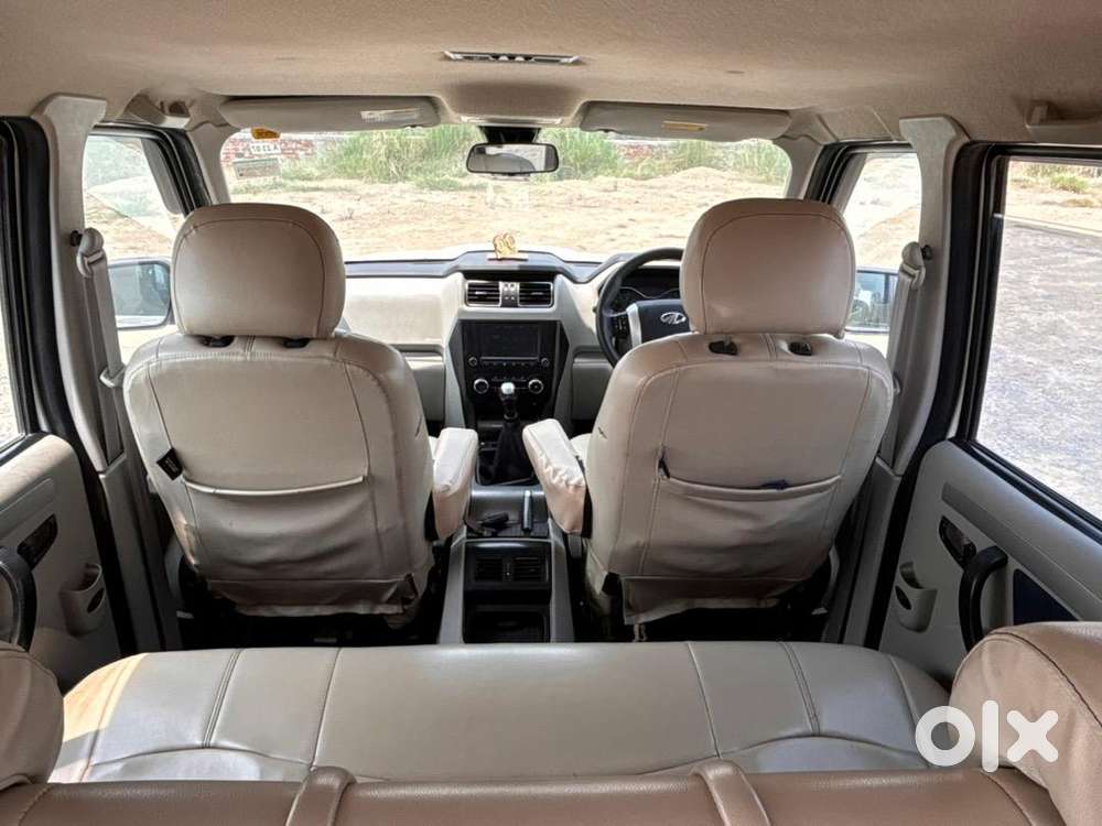 Mahindra Scorpio 2020 September Diesel Showroom Condition