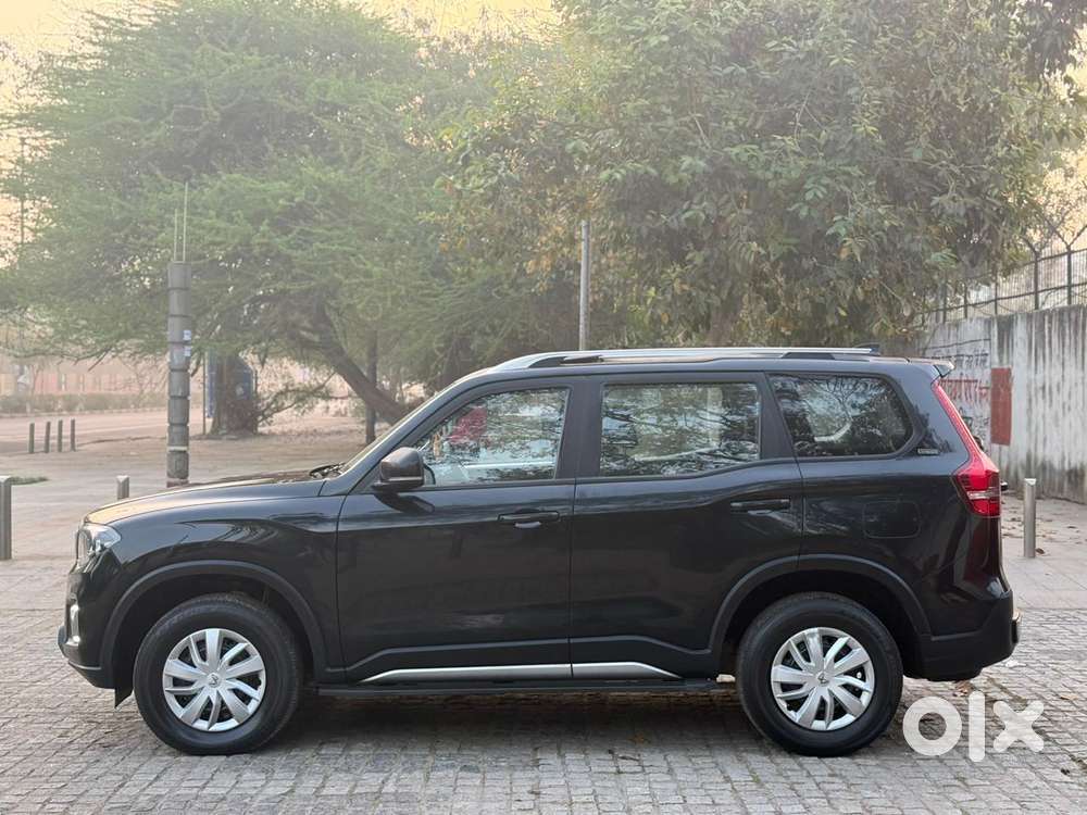 Mahindra Scorpio N Z6 Diesel Mt 4wd 7 Str, 2023, Diesel