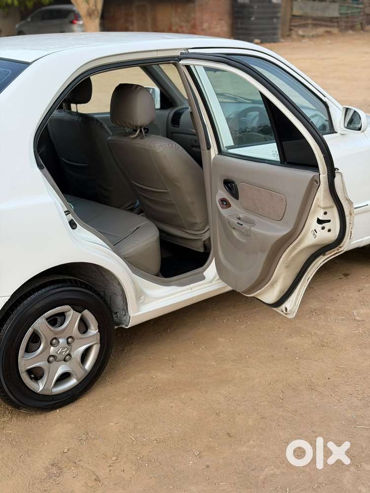 Hyundai Accent 1.5 Gle, 2009, Cng & Hybrids