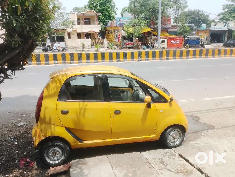 Tata Nano Lxi 2012