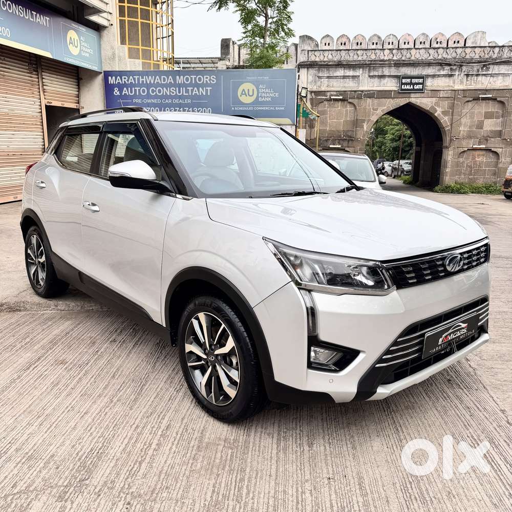 Mahindra Xuv300 W8 Option Dual Tone Diesel, 2019, Diesel