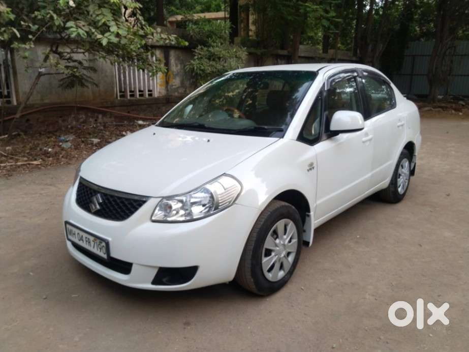Maruti Suzuki Sx4 Vxi Bsiv, 2012, Petrol