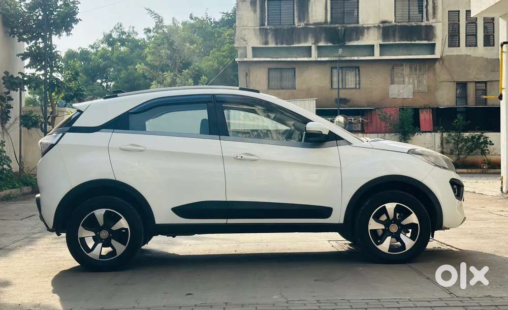 Tata Nexon 1.5 Revotorq Xza Plus Dualtone, 2018, Diesel