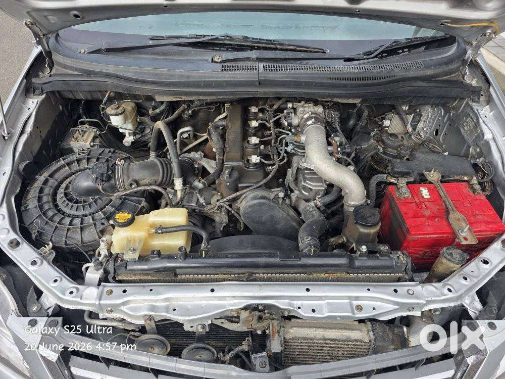 Toyota Innova 2.5 E Diesel Ps 7-seater, 2014