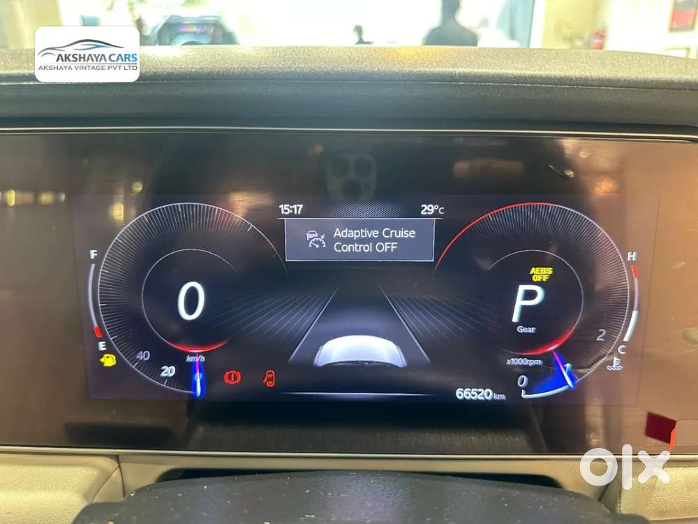 Mahindra Xuv700 2.2 Ax 7 Diesel At Luxury Pack Str Awd, 2022, Diesel