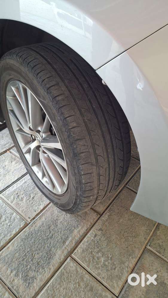 Toyota Corolla Altis Vl At, 2015, Petrol