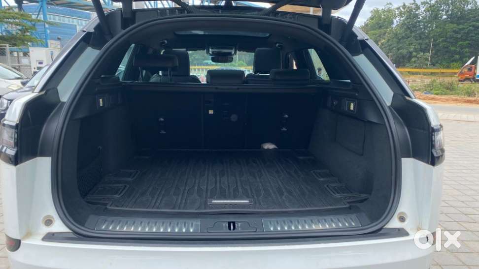 Land Rover Range Velar P250 R-dynamic, 2024, Petrol