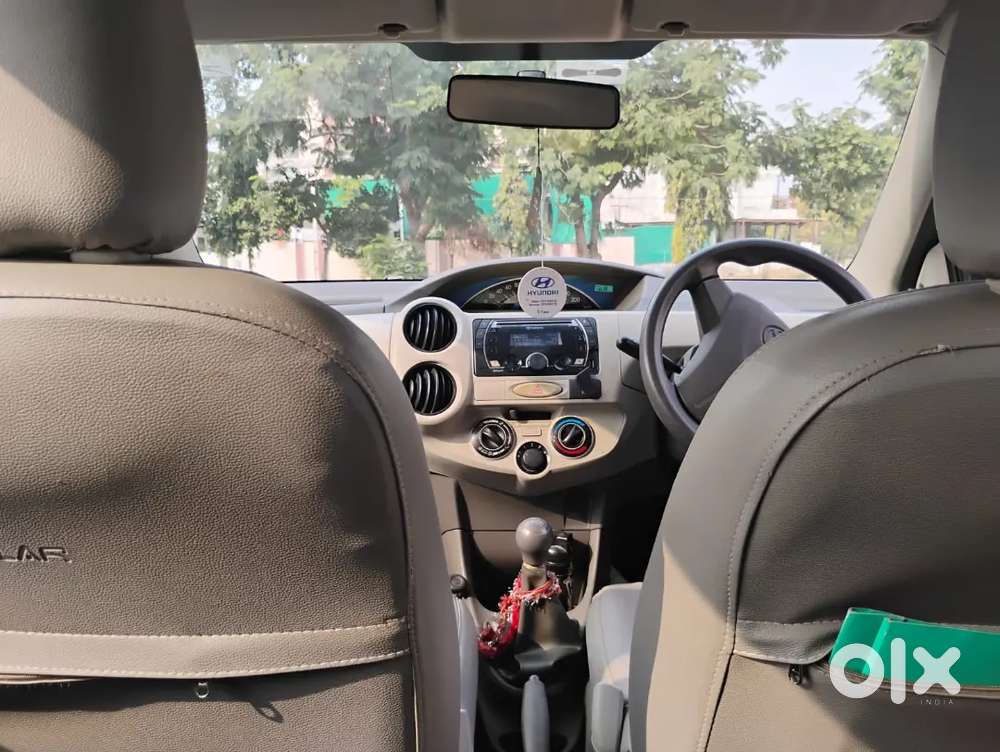 2014 Toyota Etios 1.5 पेट्रोल