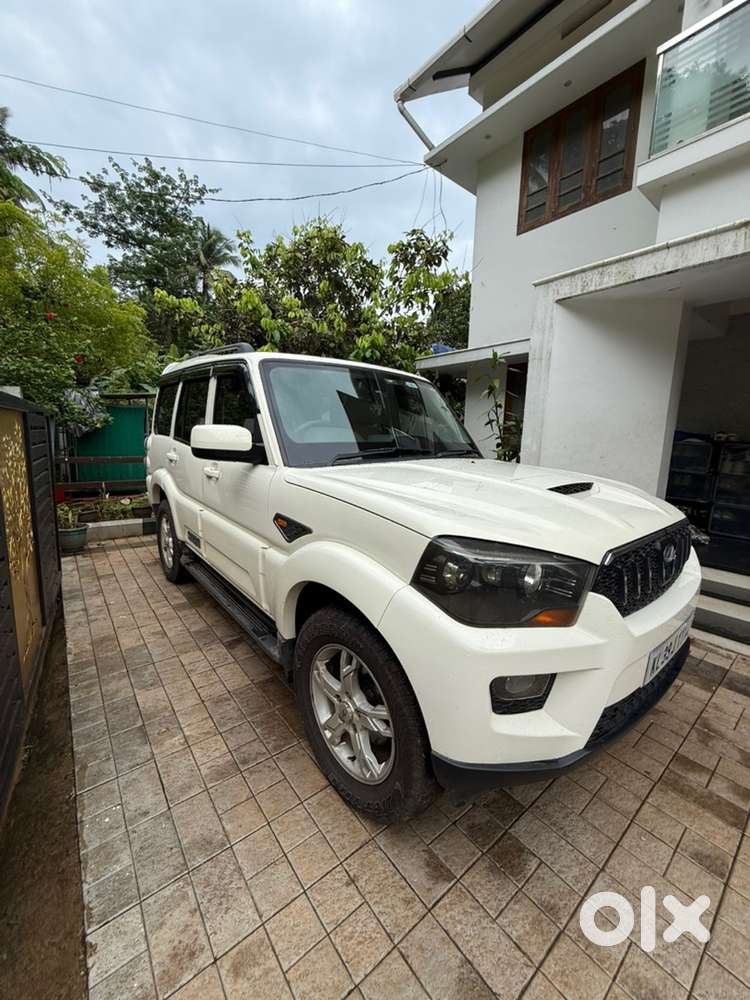 Mahindra Scorpio Diesel 2015