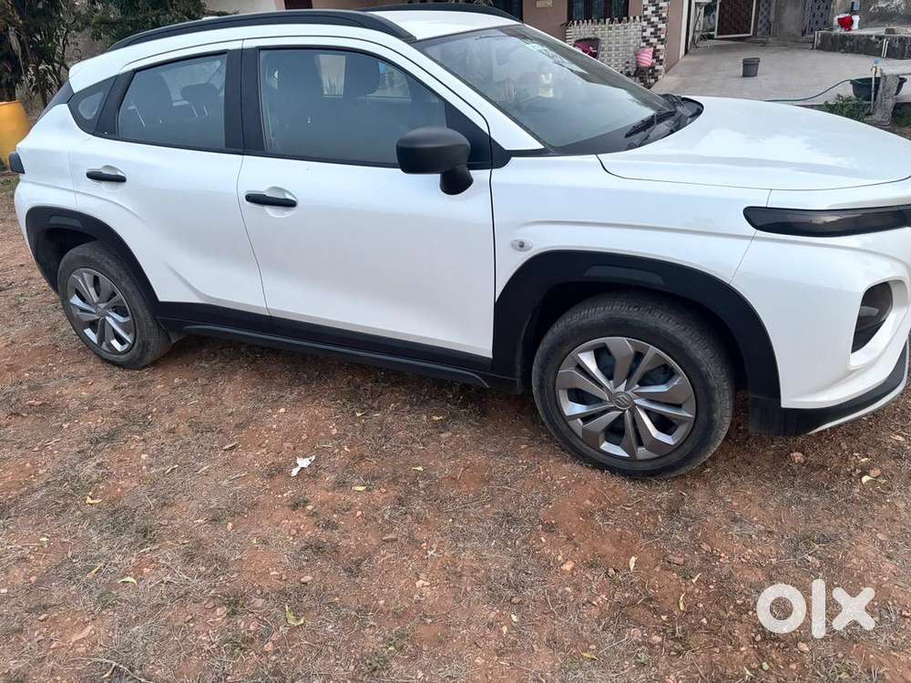 Maruti Suzuki Fronx 2024 Petrol 29000 Km Driven