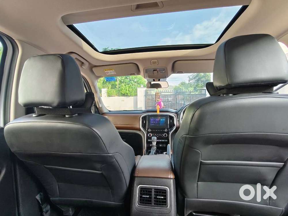 Mahindra Scorpio N Z8 S At Petrol  Sept 2024
