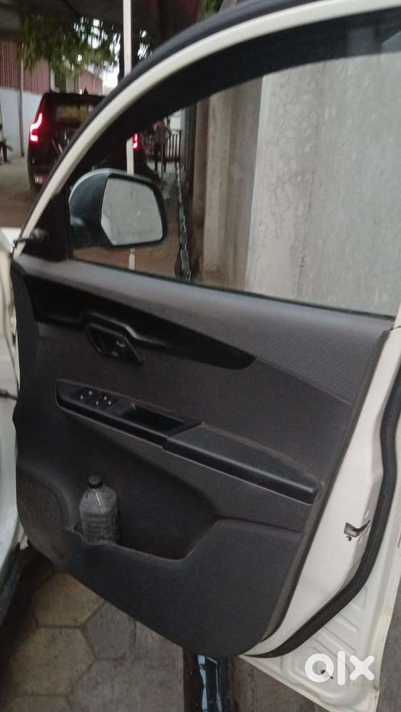 Mahindra Diesel Car 2018
