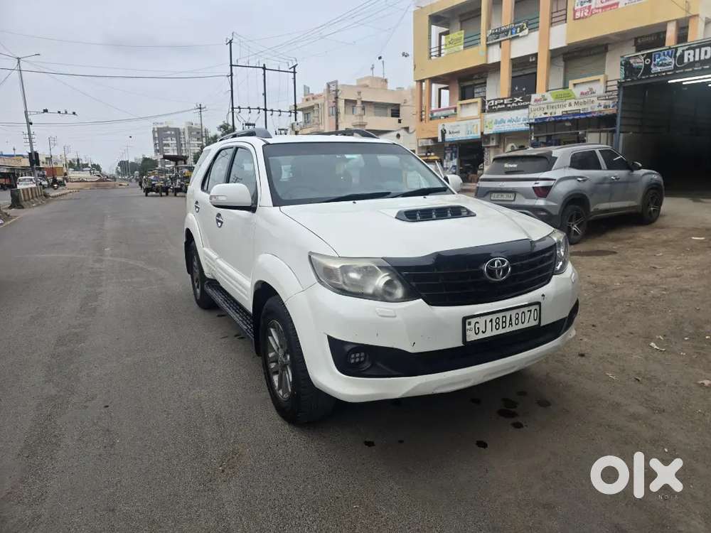 Toyota Fortuner 2012