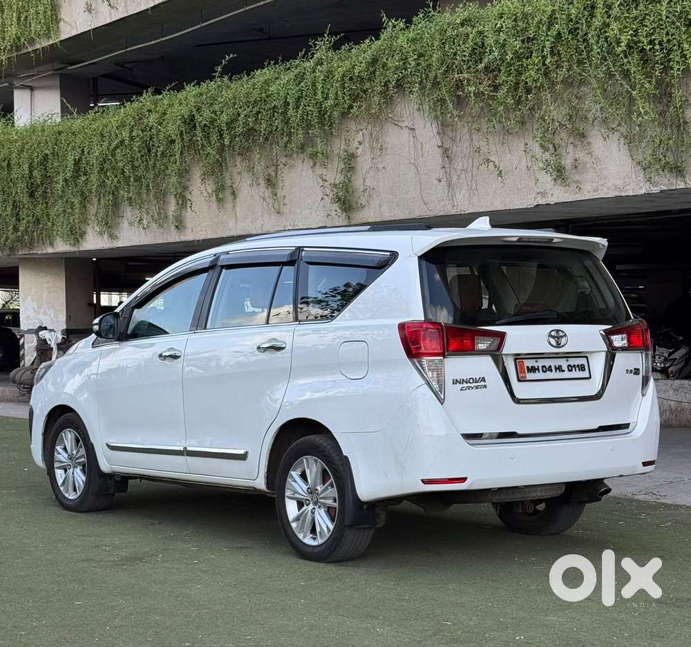 Toyota Innova Crysta 2.8 Zx At, 2016, Diesel
