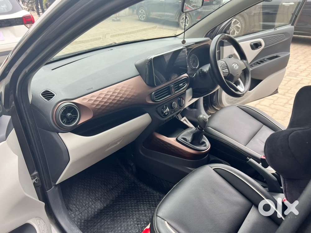 Hyundai Aura S Cng (2022) With Extended Warranty