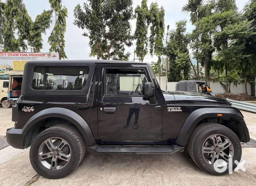 Mahindra Thar Lx P At 4wd 4s Ht, 2022, Petrol