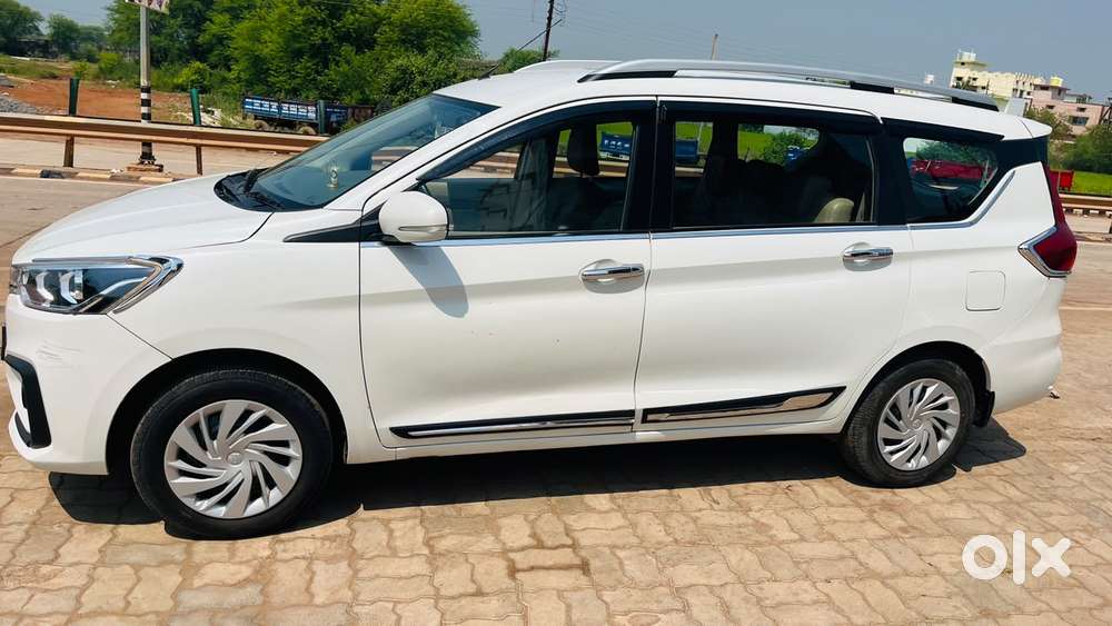 Maruti Suzuki Ertiga Vxi At Petrol, 2025