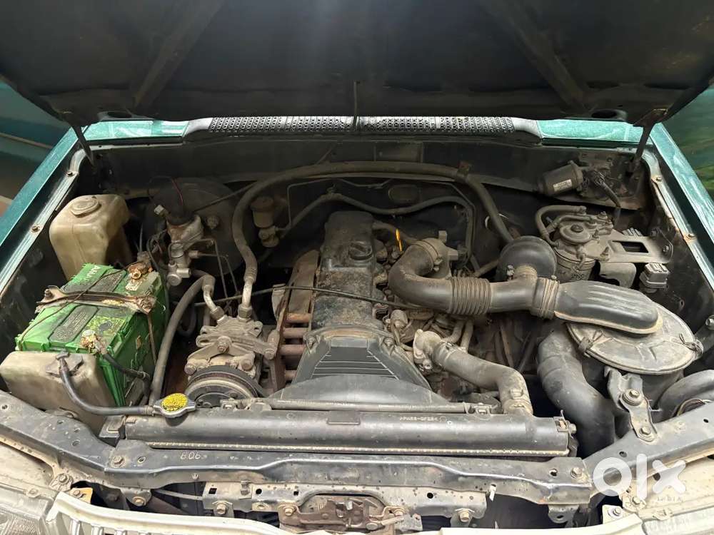 Toyota Qualis 2002