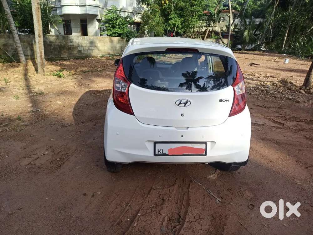 Hyundai Eon 2017 Petrol 52000 Km Driven