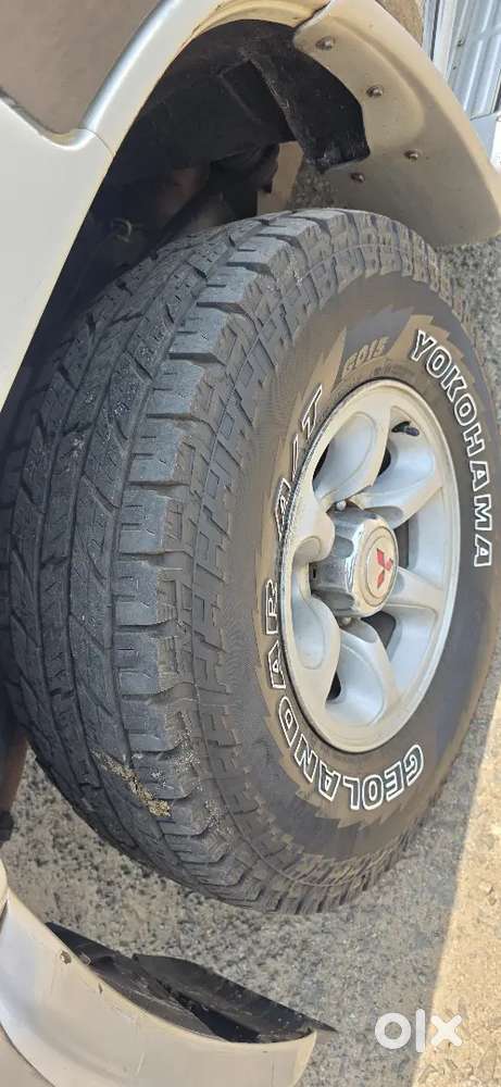 Mitsubishi Pajero Sfx 4x4 2011