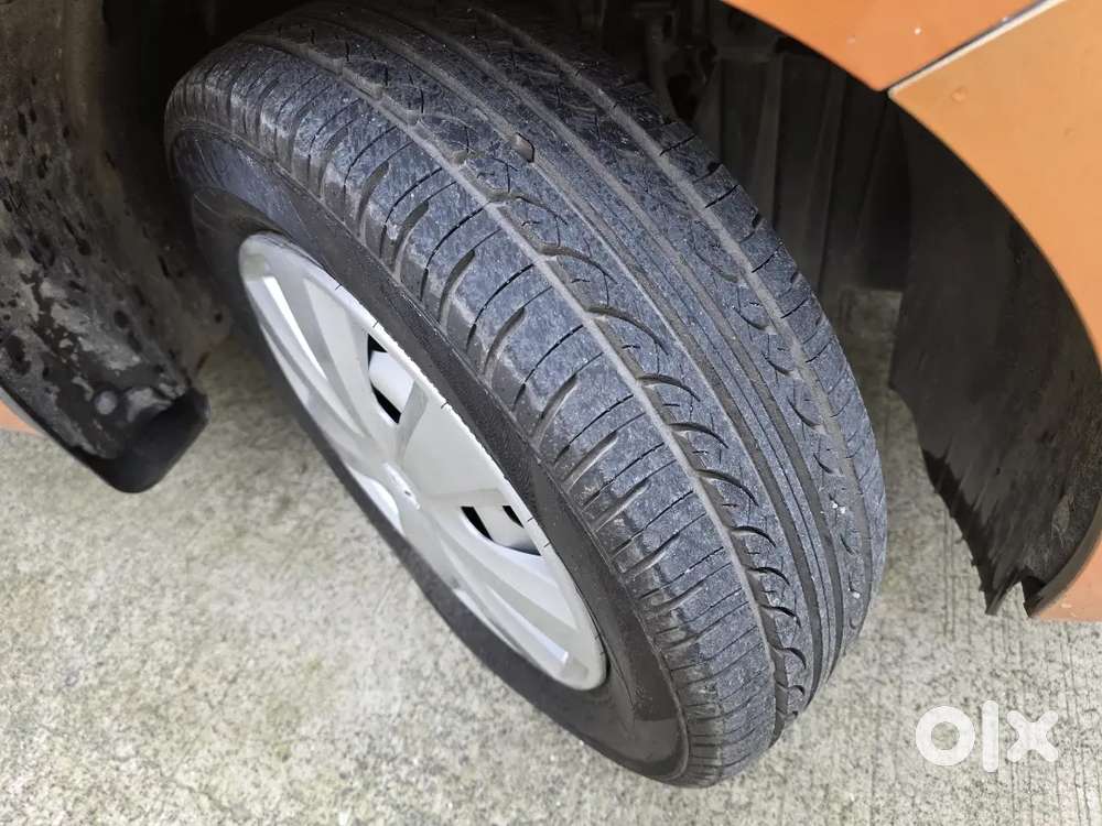 Tata Tiago 1.2 Revotron 2016 Petrol