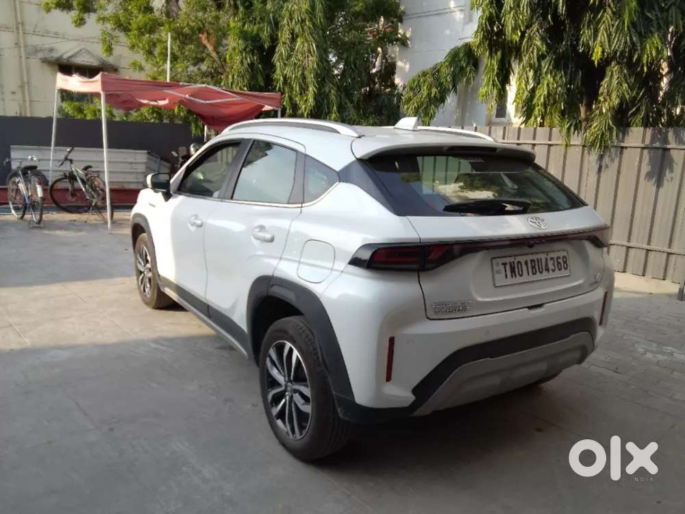 Toyota Urban Cruiser Taisor V 1.0 Petrol At Dual Tone, 2024, Petrol