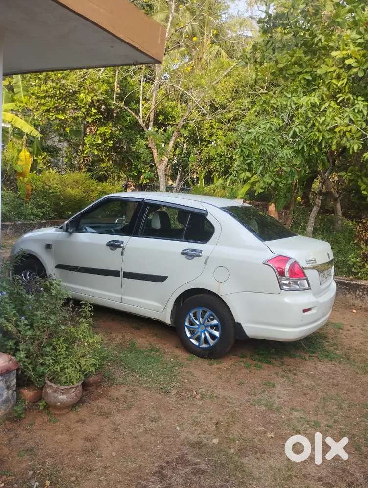 Maruti Suzuki Dzire 2011 Petrol 100000 Km Driven