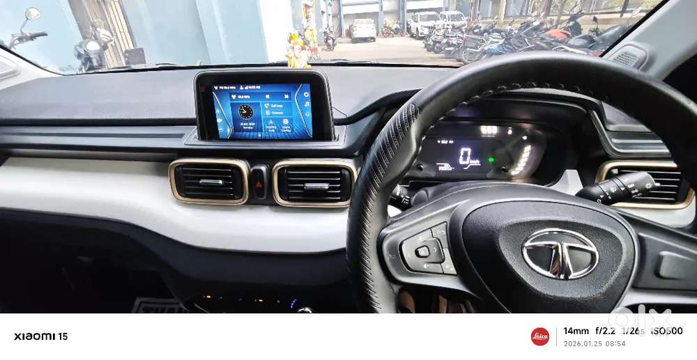 Tata Punch 2023 Cng & Hybrids 35000 Km Driven
